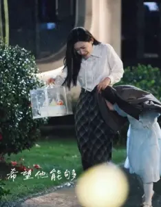 婚色已晚：爱与谎言交织，一段禁忌之恋的残酷真相